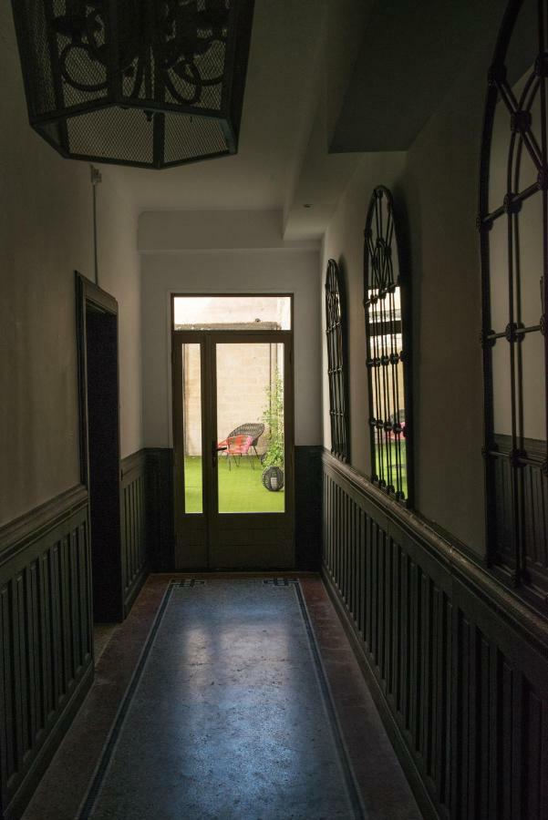 Les Suites Du 17 Aigues-Mortes Zewnętrze zdjęcie